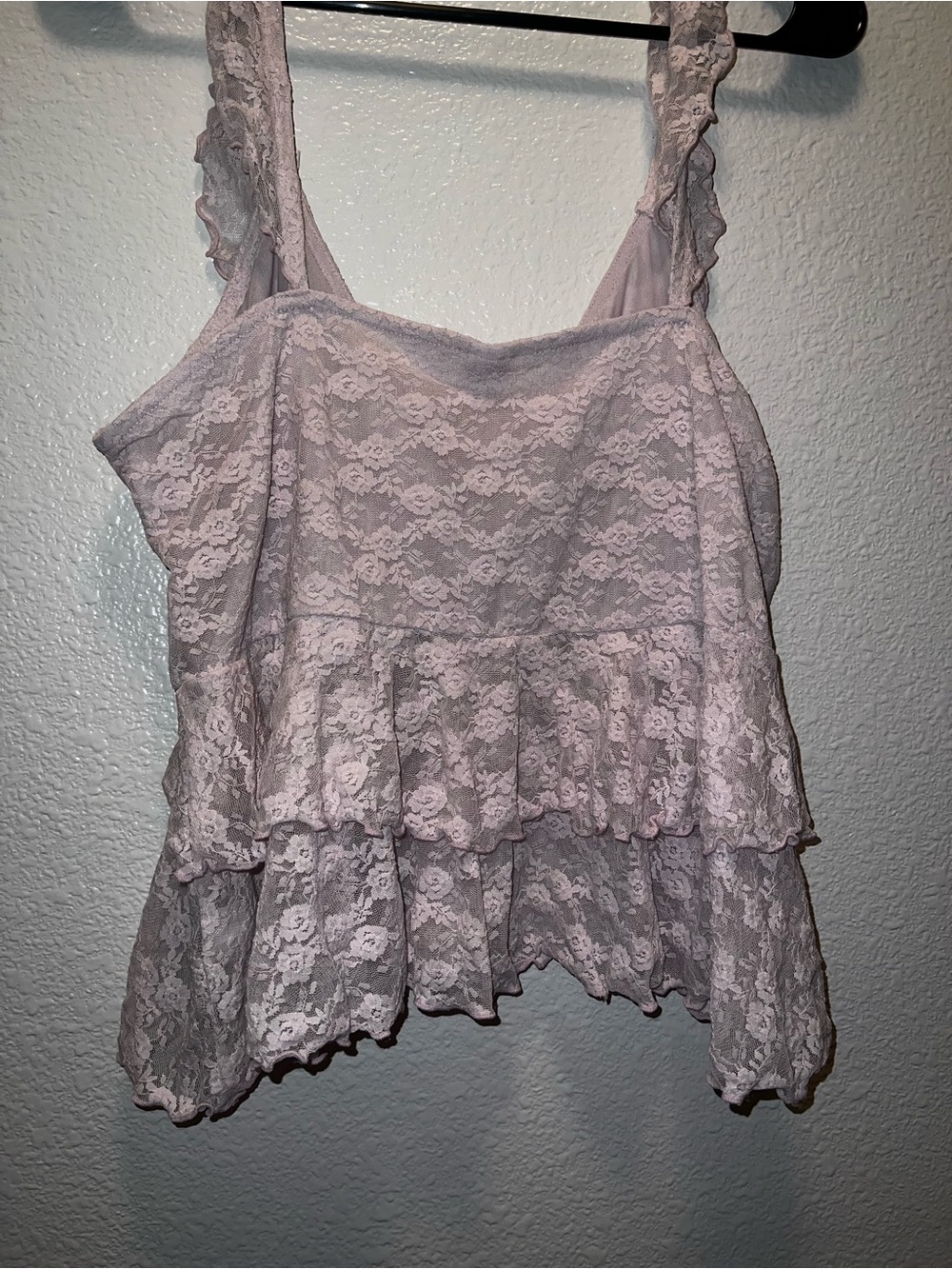 Lace Ruffle Tank Top - Lilac - Picture 3 of 3